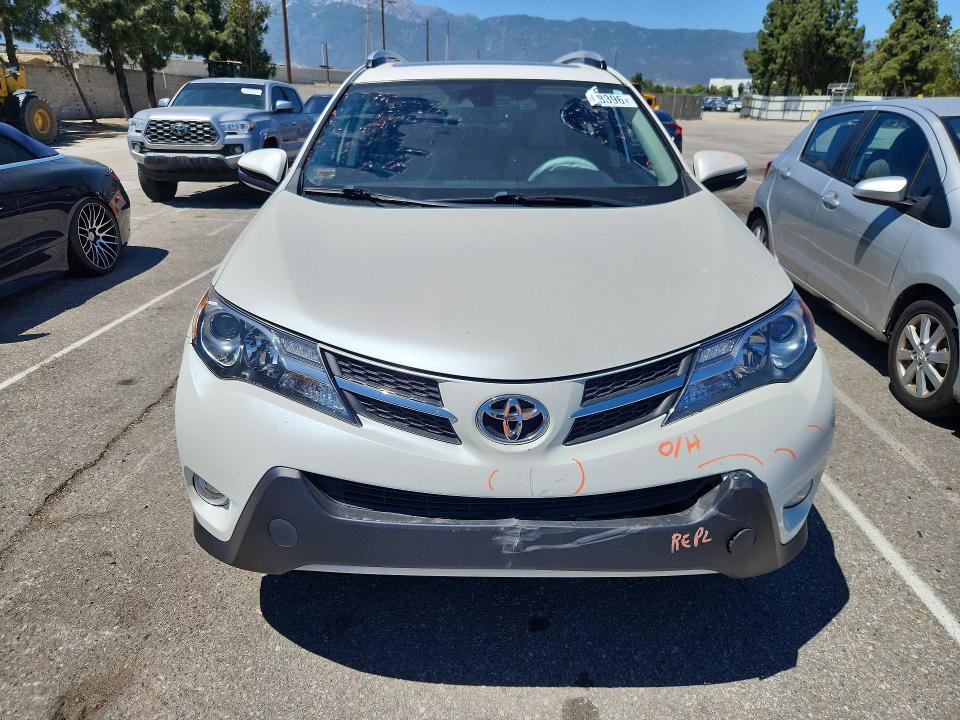 53248396 :رقم المزاد ، 2T3DFREV1FW251252 vin ، 2015 Toyota Rav4 مزاد بيع