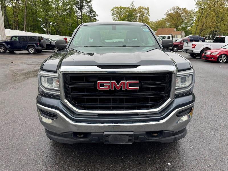 54250706 :رقم المزاد ، 1GTV2LEH1JZ140684 vin ، 2018 Gmc Sierra مزاد بيع