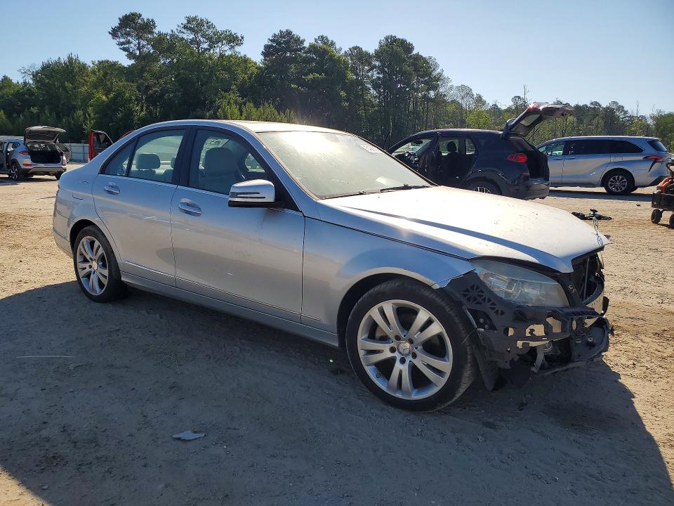 54085076 :رقم المزاد ، WDDGF5EBXAR130553 vin ، 2010 Mercedes-benz C مزاد بيع