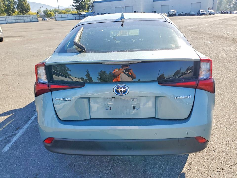 2021 Toyota Prius მანქანა იყიდება აუქციონზე, vin: JTDKAMFU7M3150571, აუქციონის ნომერი: 52429486