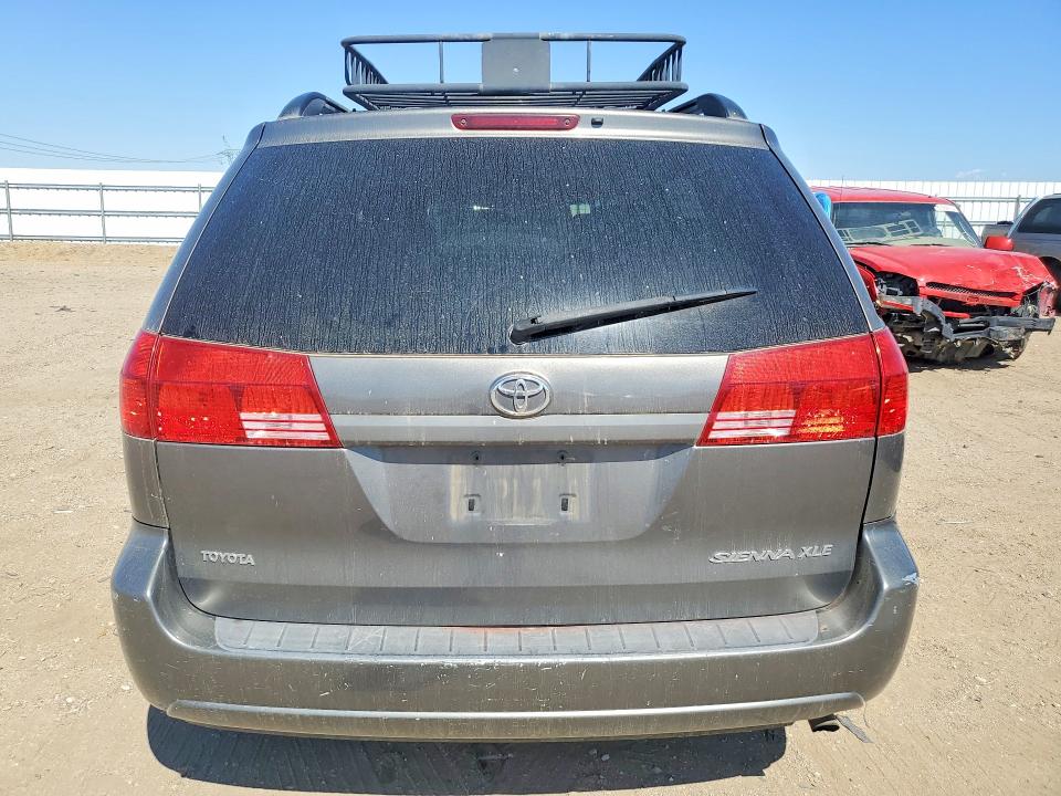 2004 Toyota Sienna მანქანა იყიდება აუქციონზე, vin: 5TDZA22C74S095392, აუქციონის ნომერი: 52884436