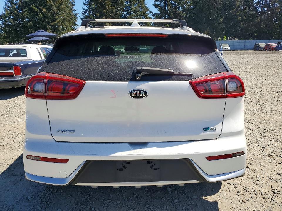 2017 Kia Niro მანქანა იყიდება აუქციონზე, vin: KNDCB3LC7H5084329, აუქციონის ნომერი: 52641786