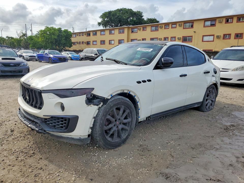 Продажа на аукционе авто 2017 Maserati Levante, vin: ZN661XUA3HX257870, номер лота: 55558806
