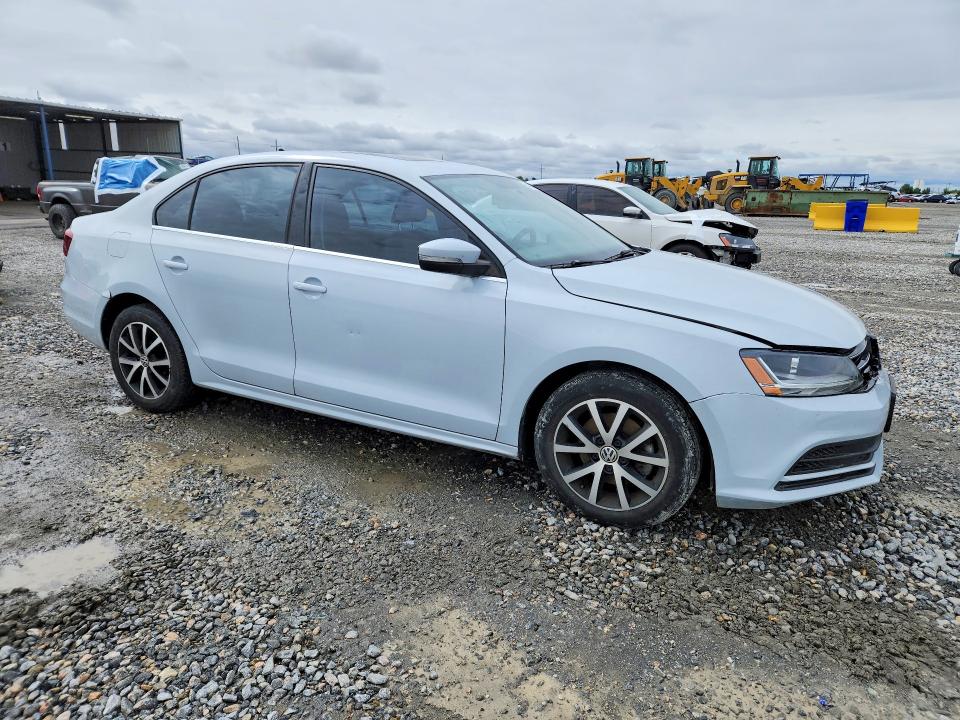 2017 Volkswagen Jetta მანქანა იყიდება აუქციონზე, vin: 3VWB67AJXHM388626, აუქციონის ნომერი: 54189826