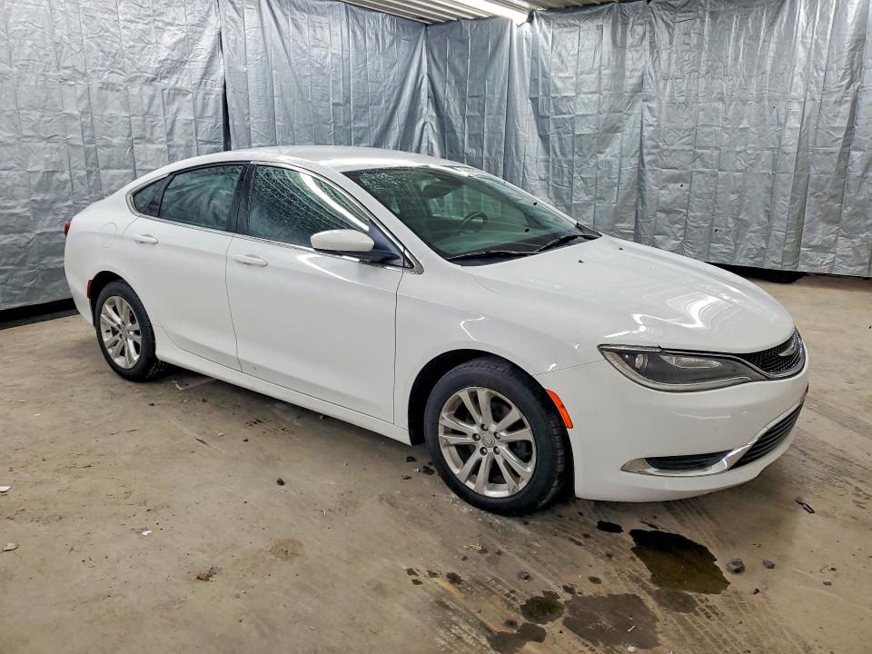 52225686 :رقم المزاد ، 1C3CCCAB9FN657952 vin ، 2015 Chrysler 200 مزاد بيع