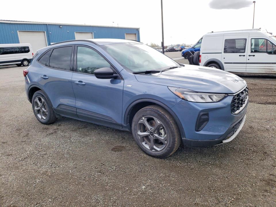 Продажа на аукционе авто 2025 Ford Escape, vin: 1FMCU9MN4SUA99814, номер лота: 54652516