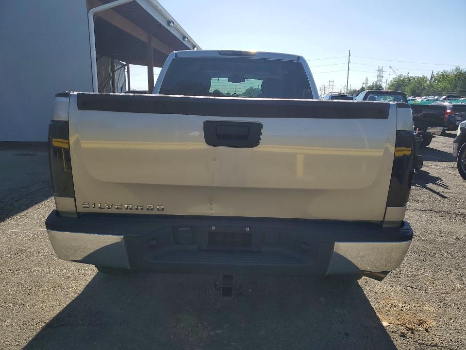 2007 Chevrolet Silverado მანქანა იყიდება აუქციონზე, vin: 1GCEK19077E500694, აუქციონის ნომერი: 53439256