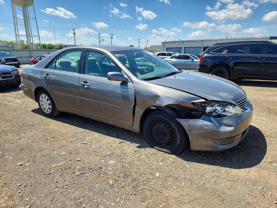 46777316 :رقم المزاد ، 4T1BE32K25U958787 vin ، 2005 Toyota Camry مزاد بيع