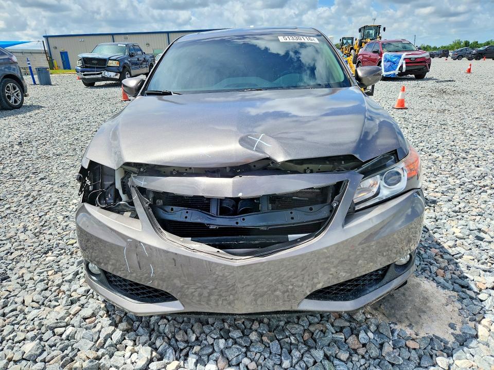 51330116 :رقم المزاد ، 19VDE1F55DE021959 vin ، 2013 Acura Ilx مزاد بيع