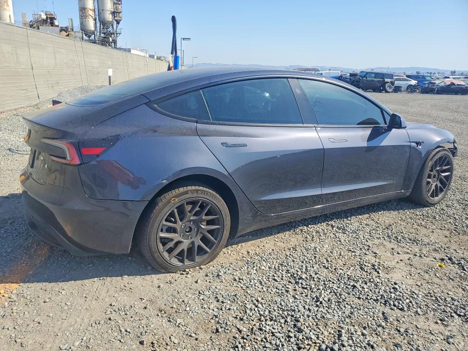 54413006 :رقم المزاد ، 5YJ3E1EA6RF837002 vin ، 2024 Tesla Model 3 مزاد بيع