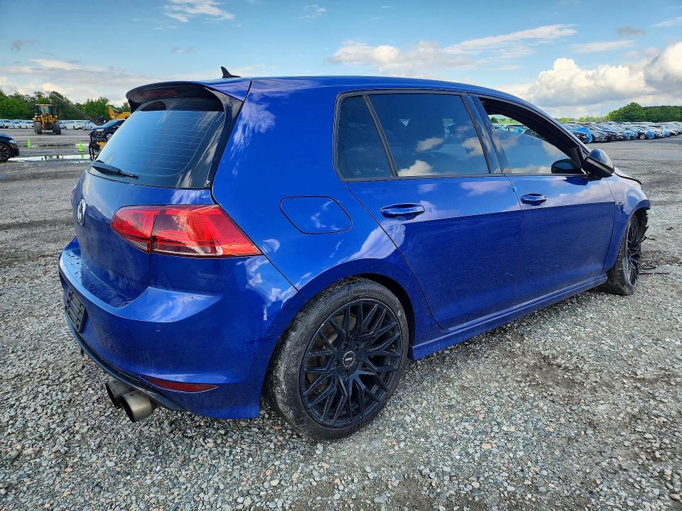 2015 Volkswagen Golf R მანქანა იყიდება აუქციონზე, vin: WVWLF7AU3FW210975, აუქციონის ნომერი: 52446276