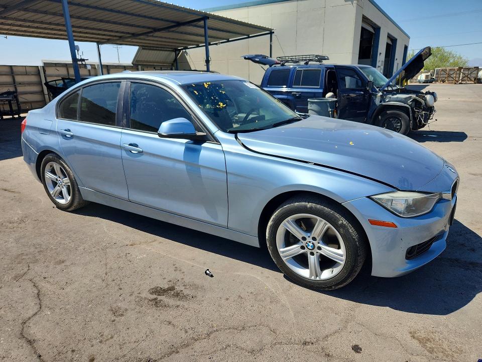 2015 Bmw 320 მანქანა იყიდება აუქციონზე, vin: WBA3B1C51FP831265, აუქციონის ნომერი: 53317366