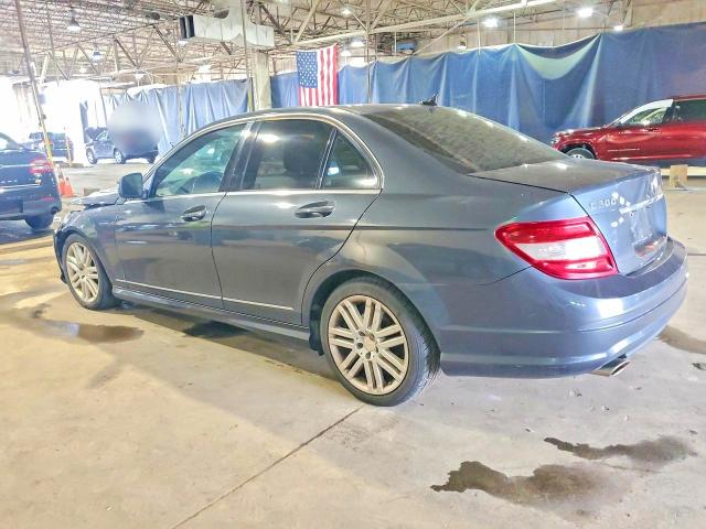 54475776 :رقم المزاد ، WDDGF81X99R084020 vin ، 2009 Mercedes-benz C مزاد بيع