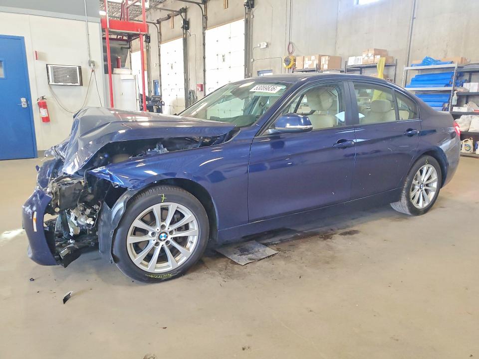 53089836 :رقم المزاد ، WBA8A3C59JA487068 vin ، 2018 Bmw 320 مزاد بيع