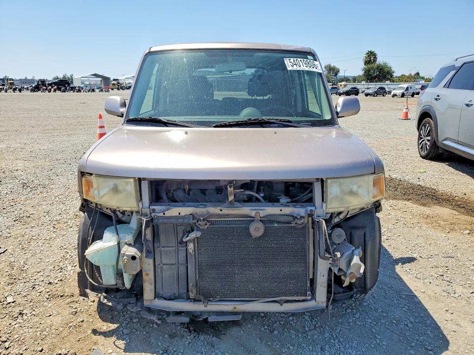 54019806 :رقم المزاد ، JTLKT324550209537 vin ، 2005 Toyota Scion مزاد بيع