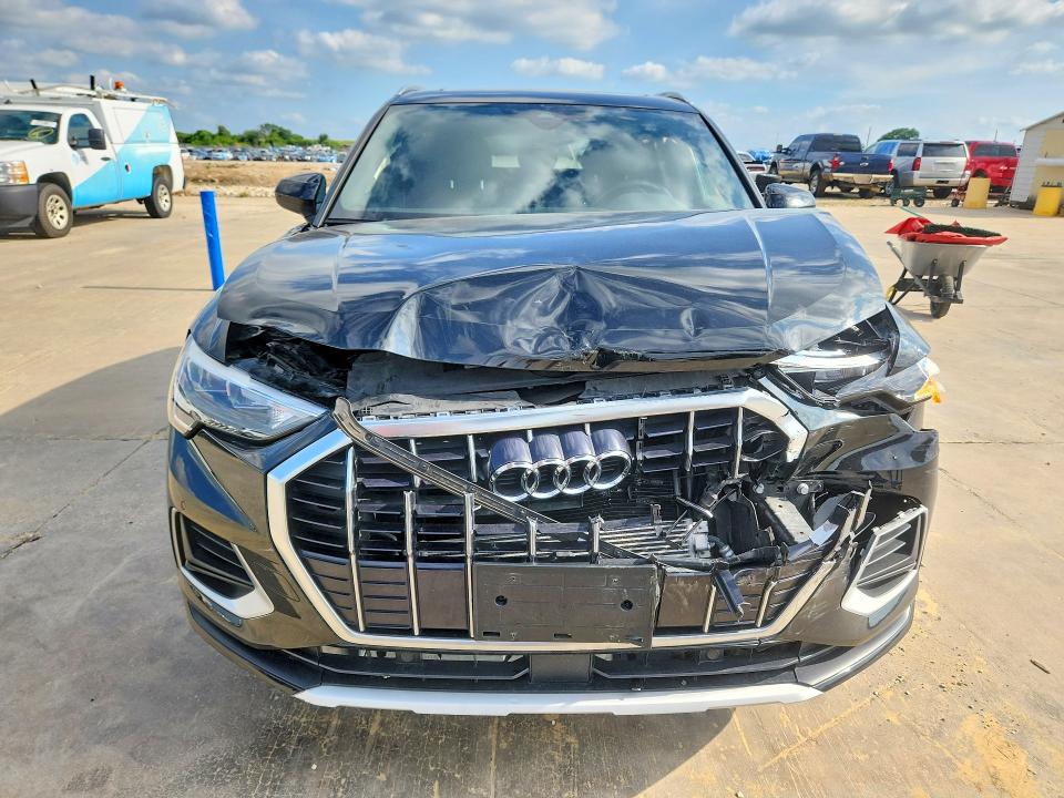 54284366 :رقم المزاد ، WA1AUCF3XN1031246 vin ، 2022 Audi Q3 مزاد بيع