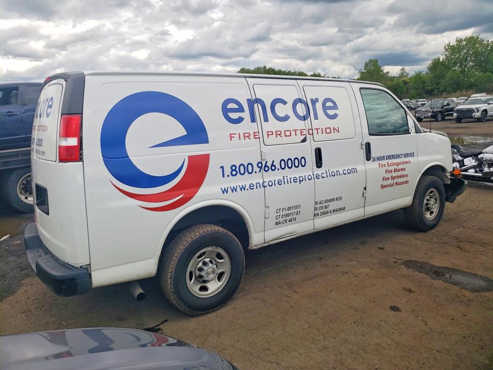 53918476 :رقم المزاد ، 1GCWGAFP8N1175081 vin ، 2022 Chevrolet Express G2500 مزاد بيع