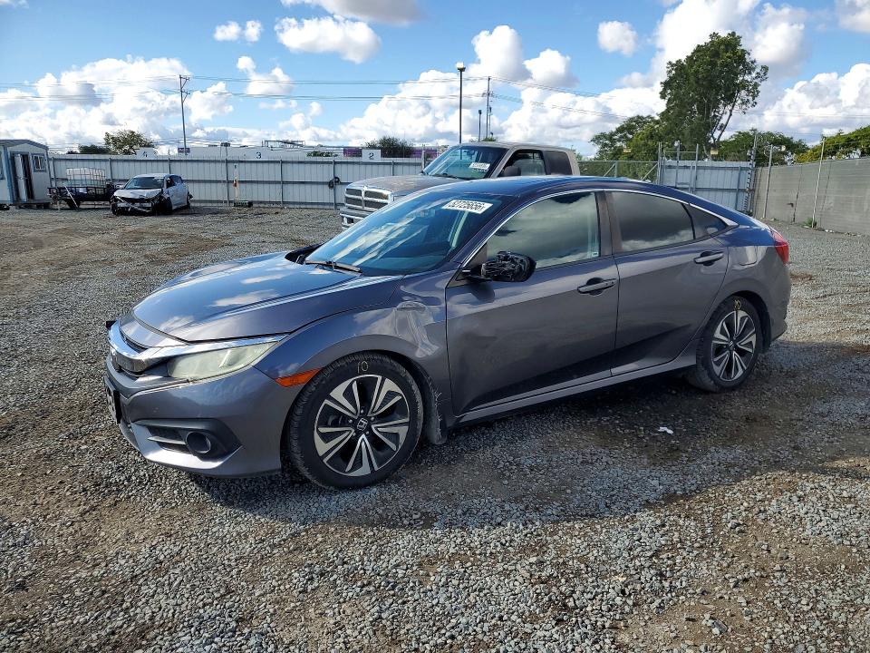 Продаж на аукціоні авто 2016 Honda Civic, vin: 2HGFC1F37GH644370, номер лоту: 52725656