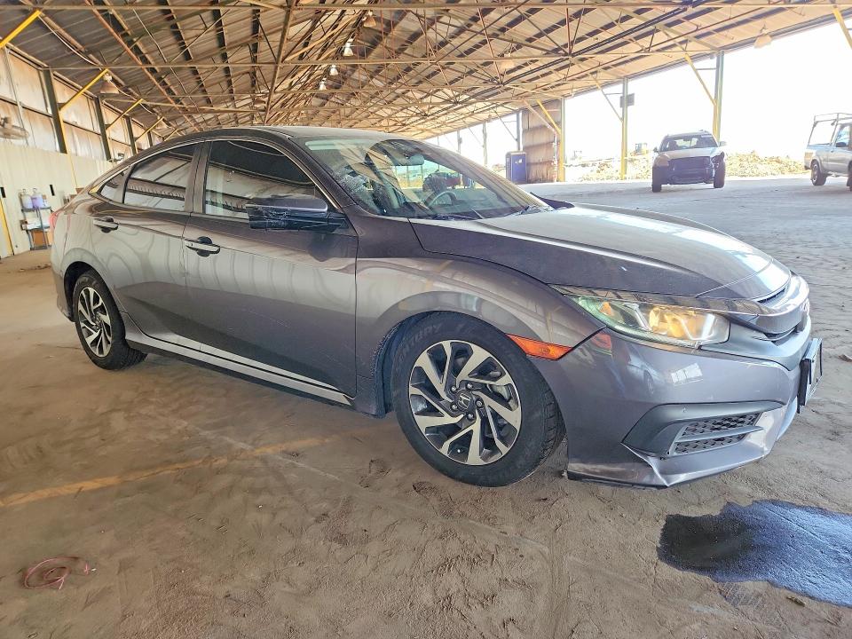 52458386 :رقم المزاد ، 19XFC2F70GE014323 vin ، 2016 Honda Civic مزاد بيع