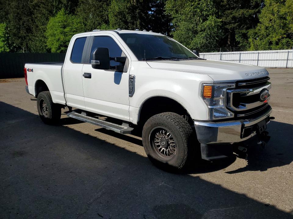 52250186 :رقم المزاد ، 1FT7X2B66NEF49994 vin ، 2022 Ford F250 مزاد بيع