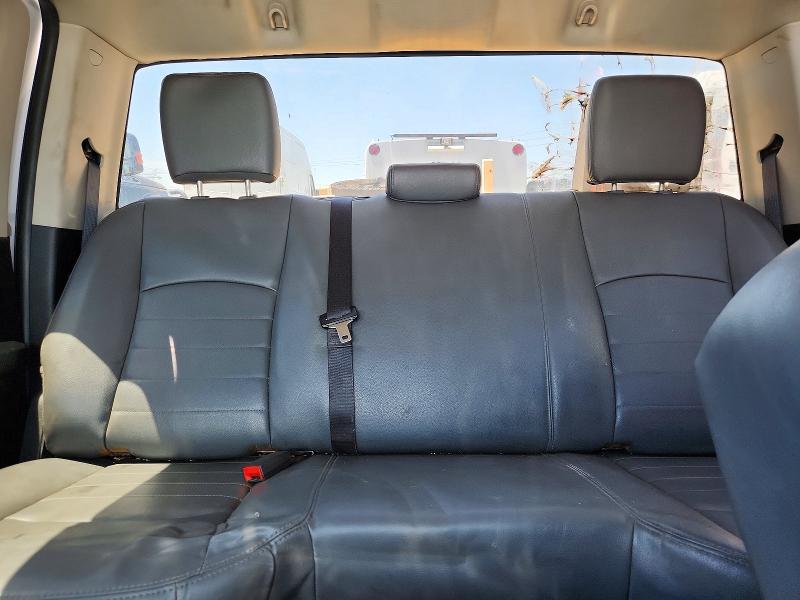 52356076 :رقم المزاد ، 3C7WRTCL2HG623928 vin ، 2017 Ram 3500 مزاد بيع