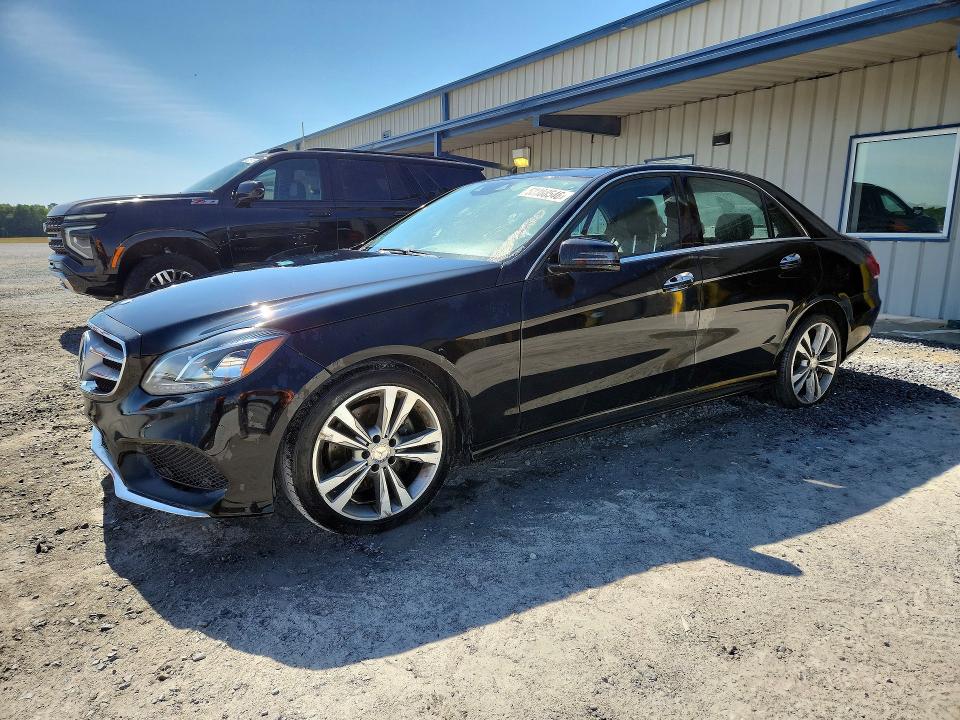 52388546 :رقم المزاد ، WDDHF5KBXGB207030 vin ، 2016 Mercedes-benz E مزاد بيع