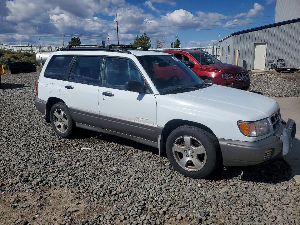 52363796 :رقم المزاد ، JF1SF6559YH700875 vin ، 2000 Subaru Forester مزاد بيع