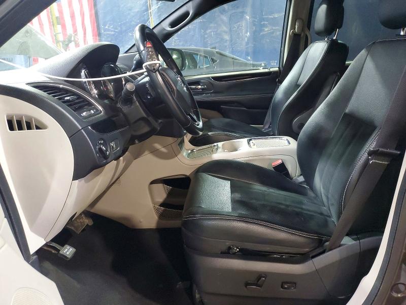 53963386 :رقم المزاد ، 2C4RDGCG0JR266977 vin ، 2018 Dodge Grand Caravan مزاد بيع