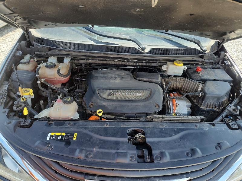 Продаж на аукціоні авто 2018 Chrysler Pacifica, vin: 2C4RC1N78JR167403, номер лоту: 51816356