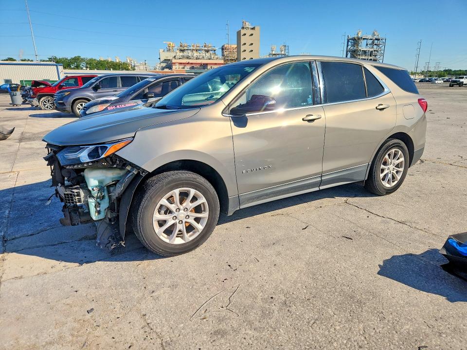 2018 Chevrolet Equinox მანქანა იყიდება აუქციონზე, vin: 3GNAXSEV6JS578802, აუქციონის ნომერი: 52069216