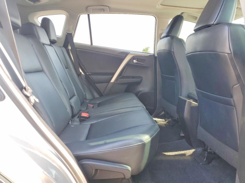 52831136 :رقم المزاد ، 2T3YFREV4FW185605 vin ، 2015 Toyota Rav4 مزاد بيع