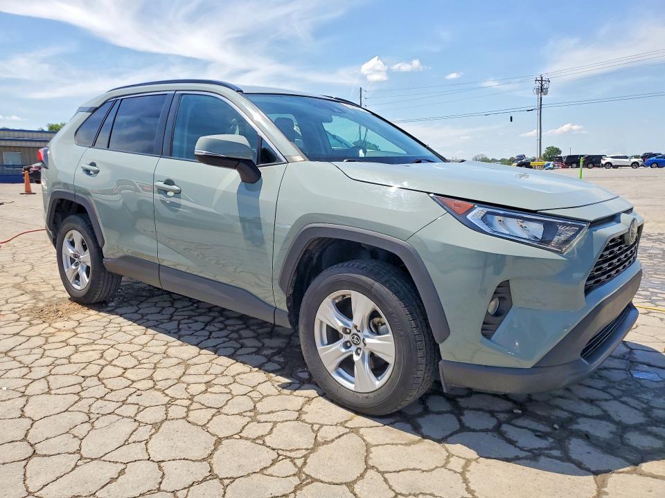 2021 Toyota Rav4 მანქანა იყიდება აუქციონზე, vin: 2T3W1RFV1MW116405, აუქციონის ნომერი: 51701506
