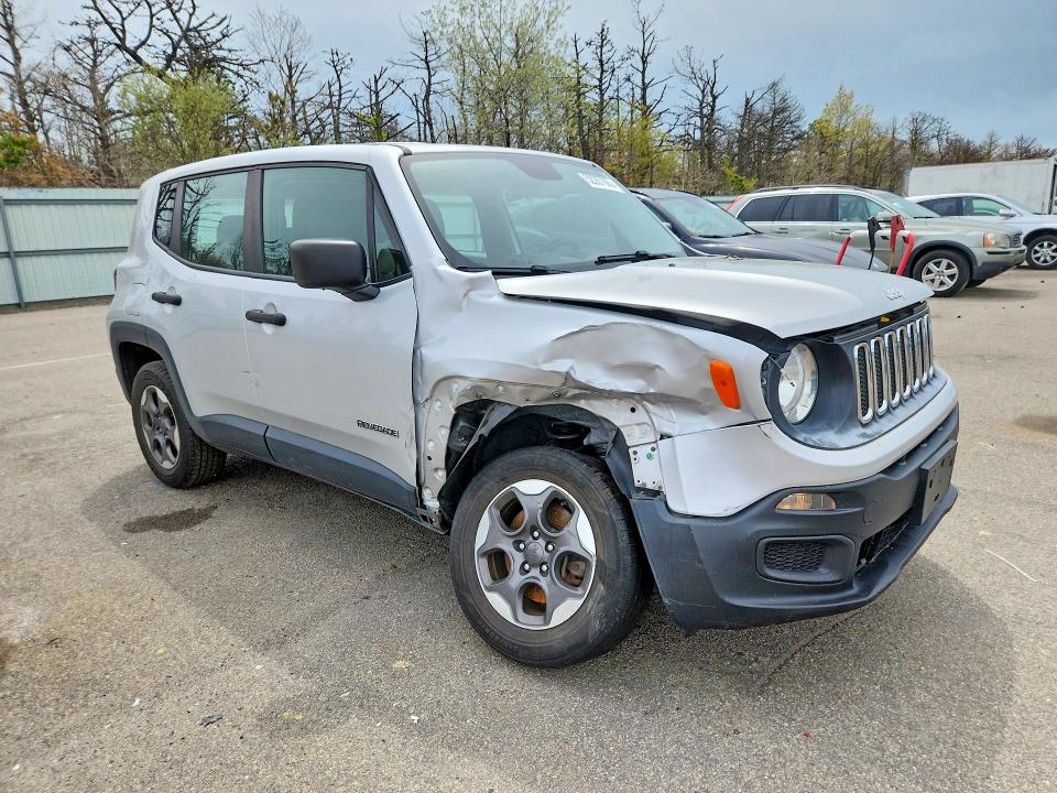 52267866 :رقم المزاد ، ZACCJBAT5FPB49036 vin ، 2015 Jeep Renegade مزاد بيع
