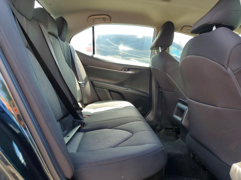 53780956 :رقم المزاد ، 4T1L31AK4LU014941 vin ، 2020 Toyota Camry مزاد بيع