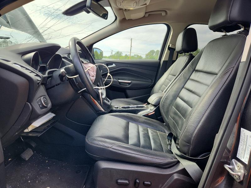 53700946 :رقم المزاد ، 1FMCU0J90GUC34801 vin ، 2016 Ford Escape مزاد بيع
