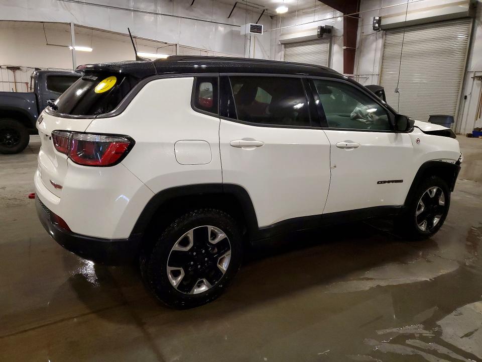 2018 Jeep Compass მანქანა იყიდება აუქციონზე, vin: 3C4NJDDB2JT424208, აუქციონის ნომერი: 53612566