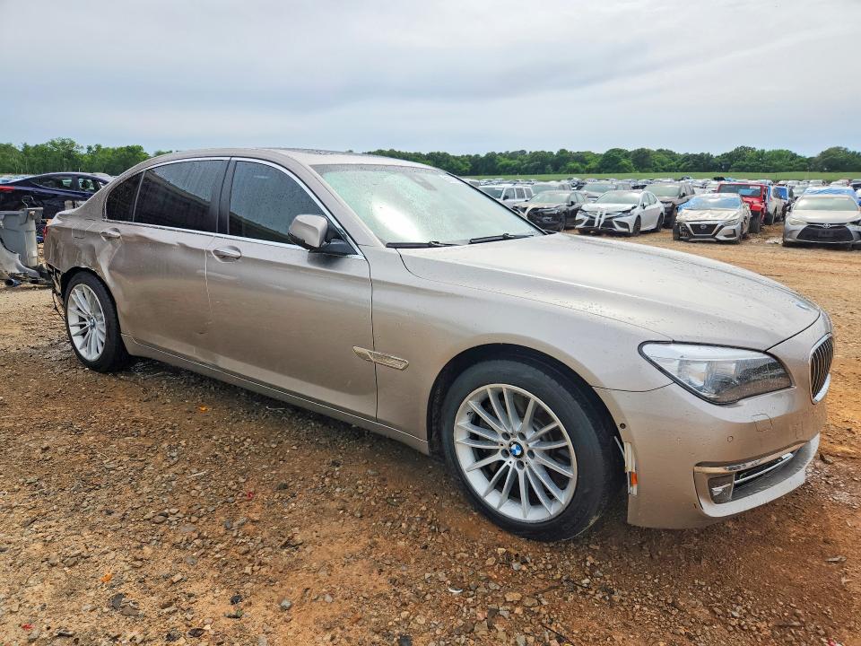 2014 Bmw 750 მანქანა იყიდება აუქციონზე, vin: WBAYE8C52ED134631, აუქციონის ნომერი: 52161706