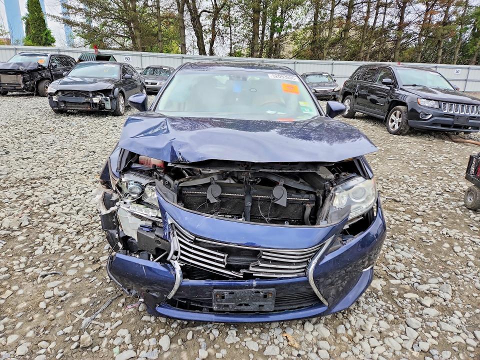 52093096 :رقم المزاد ، JTHBW1GG1E2067538 vin ، 2014 Lexus Es مزاد بيع