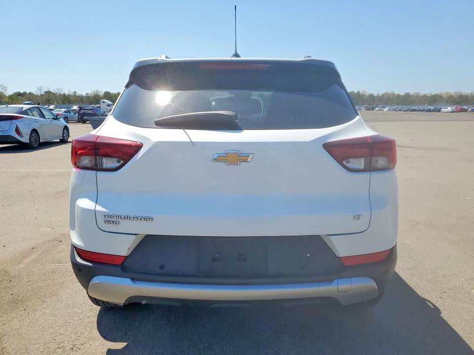 Продажа на аукционе авто 2021 Chevrolet Trailblazer, vin: KL79MRSL9MB006538, номер лота: 51684596