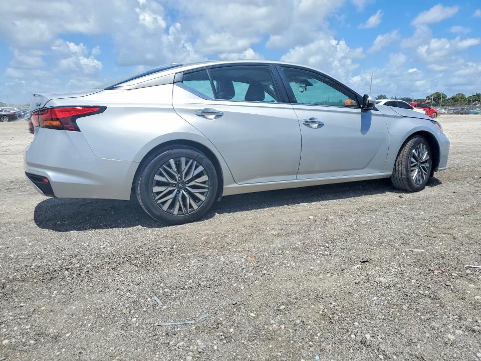 2023 Nissan Altima მანქანა იყიდება აუქციონზე, vin: 1N4BL4DV1PN341794, აუქციონის ნომერი: 54441756
