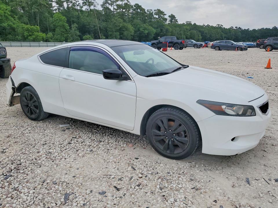52915756 :رقم المزاد ، 1HGCS1B86AA002736 vin ، 2010 Honda Accord مزاد بيع