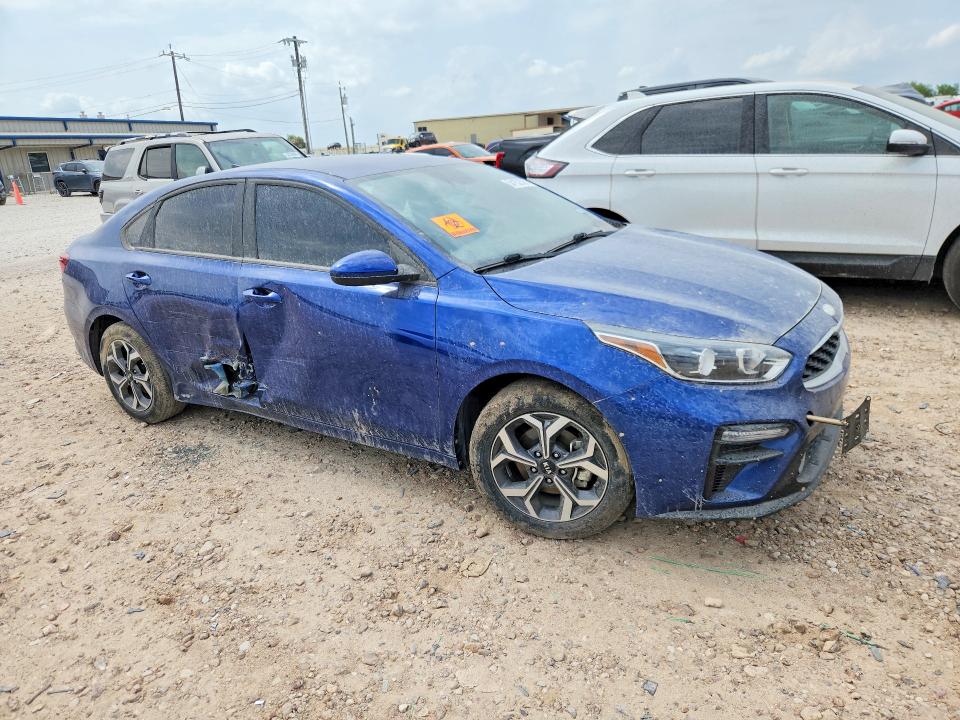 2021 Kia Forte მანქანა იყიდება აუქციონზე, vin: 3KPF24AD9ME370194, აუქციონის ნომერი: 54152326