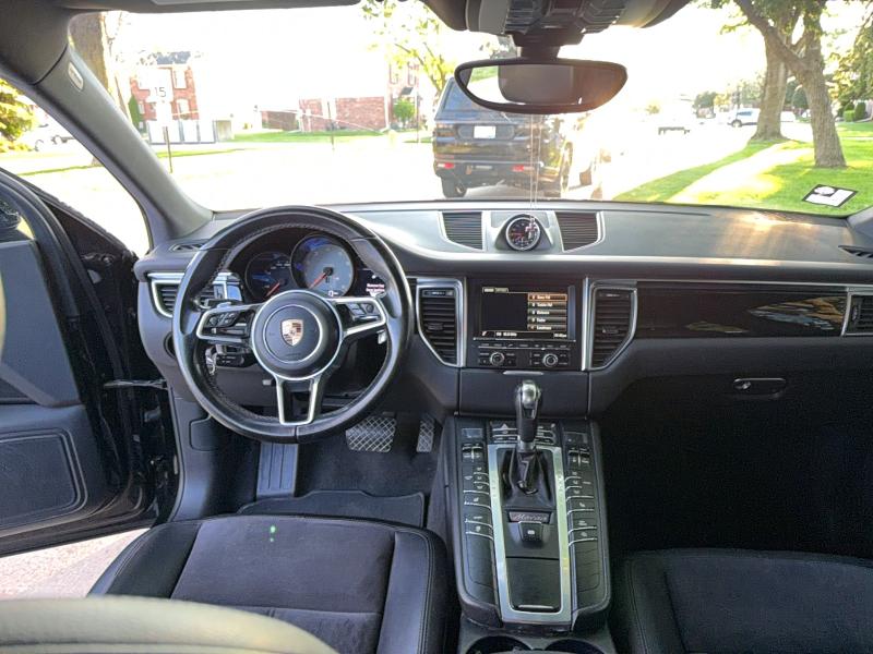 55640856 :رقم المزاد ، WP1AB2A50GLB55921 vin ، 2016 Porsche Macan مزاد بيع