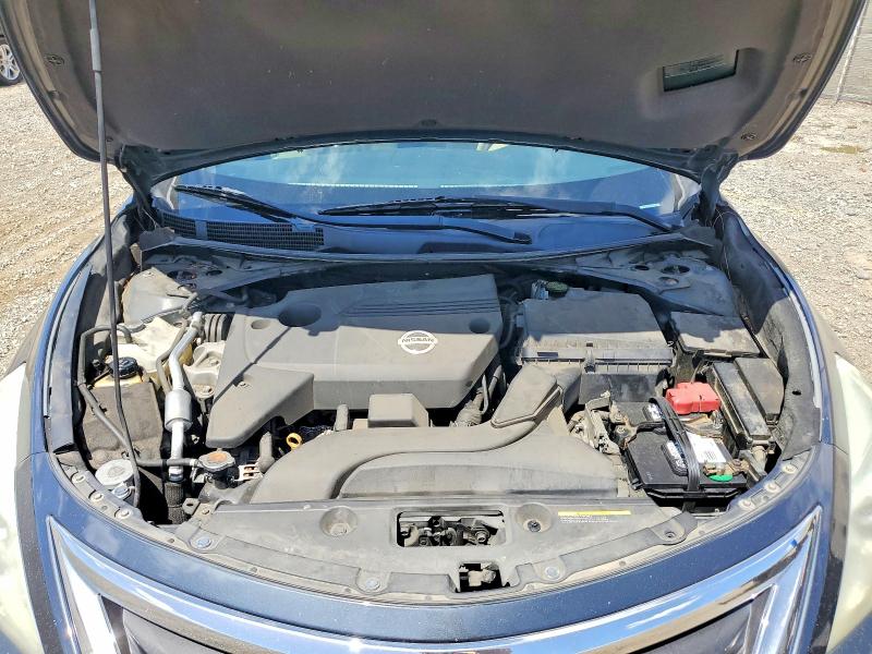 2015 Nissan Altima მანქანა იყიდება აუქციონზე, vin: 1N4AL3AP3FC238561, აუქციონის ნომერი: 55535276