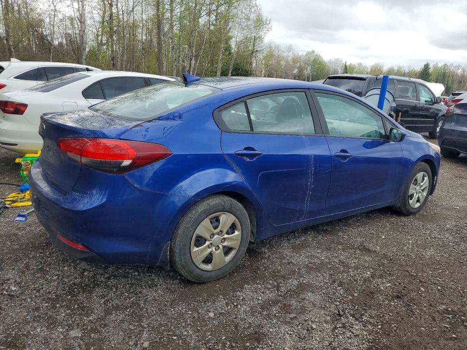 2017 Kia Forte მანქანა იყიდება აუქციონზე, vin: 3KPFL4A75HE053588, აუქციონის ნომერი: 52248446
