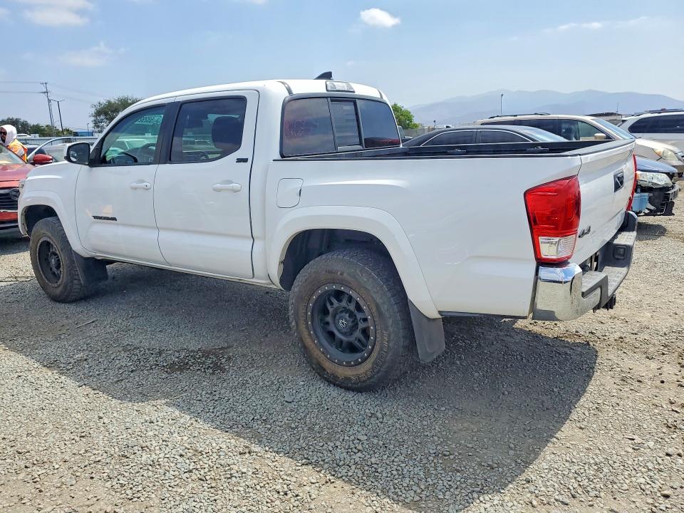 53292456 :رقم المزاد ، 3TMCZ5AN8HM098519 vin ، 2017 Toyota Tacoma مزاد بيع
