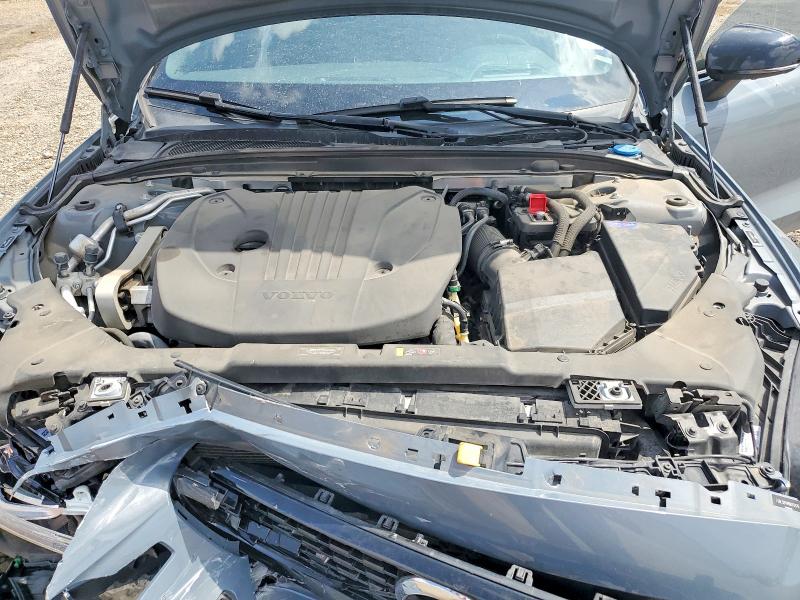 2022 Volvo S60 მანქანა იყიდება აუქციონზე, vin: 7JRL12FM7NG172476, აუქციონის ნომერი: 52439886
