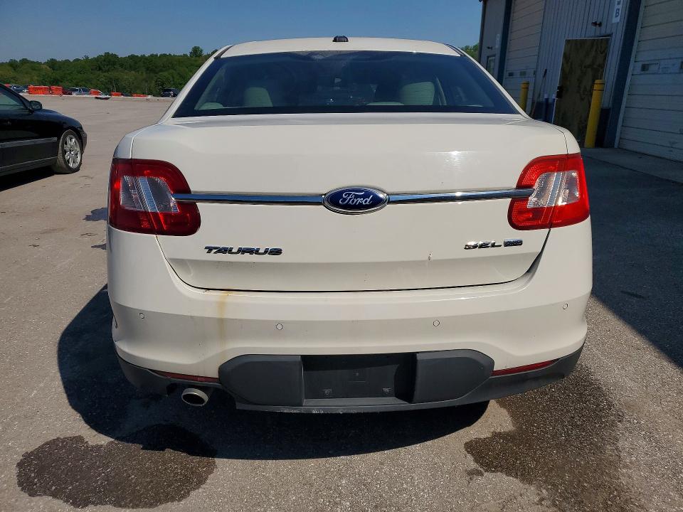 52894506 :رقم المزاد ، 1FAHP2HW5CG138203 vin ، 2012 Ford Taurus مزاد بيع