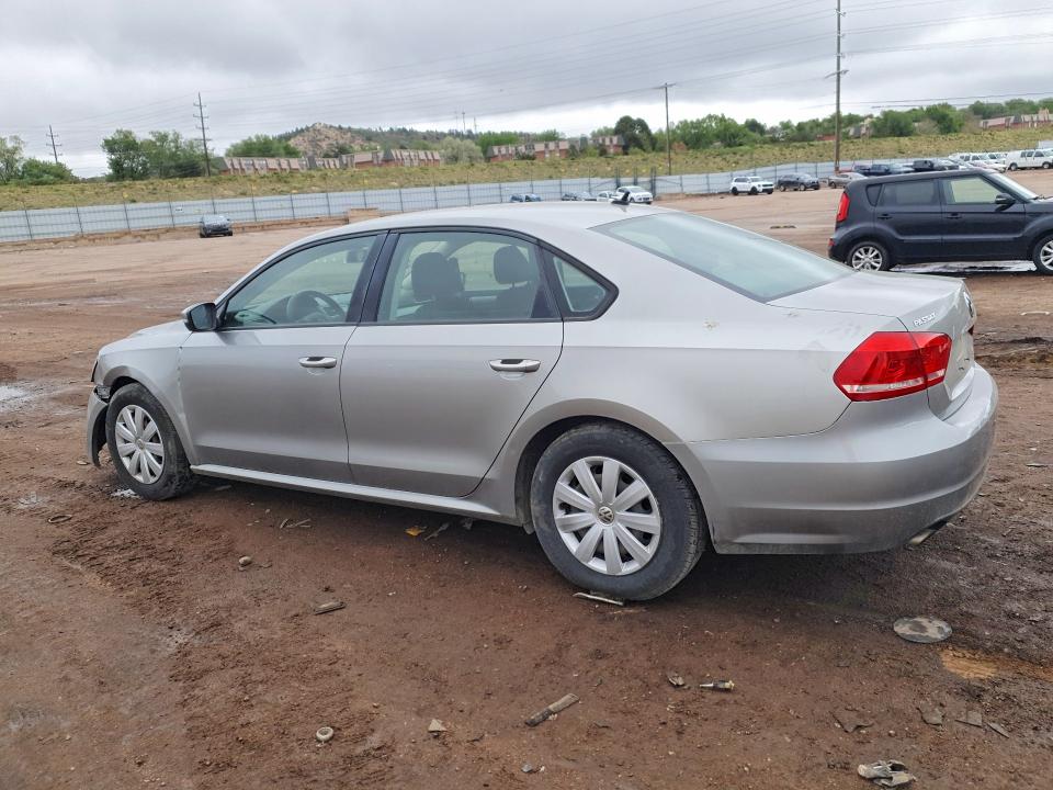 53774926 :رقم المزاد ، 1VWAP7A39DC151549 vin ، 2013 Volkswagen Passat مزاد بيع