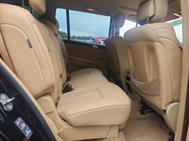 Продажа на аукционе авто 2010 Mercedes-benz Gl, vin: 4JGBF7BE4AA542833, номер лота: 52306086